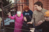 Иконописец Дмитрий Шестопалов провел экскурсию для школьников 3г класса школы № 15