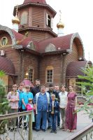 Приход посетил талантливый иконописец и преподаватель МДА Алёшин Анатолий Валериевич с семьей