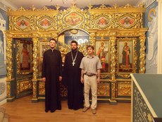 Иконостас в домовой церкви в честь иконы Божией Матери «Знамение» Архиерейского подворья г. Ростова-на-Дону