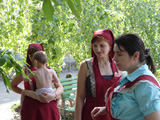 Сестры в гостях у детей из детского дома Аревик;