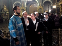 Молебен перед Поясом Пресвятой Богородицы