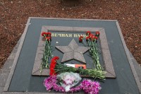 Возложение цветов и венков