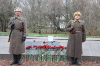 Возложение цветов и венков