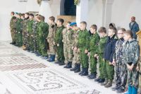 Принятие юнармейской присяги и освящение знамени