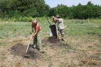 Поездка для проведения работ по уходу за памятниками