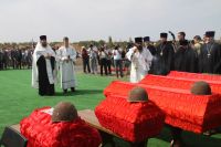 Перезахоронение погибших защитников Родины