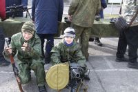 Юбилей подшефного гвардейского соединения