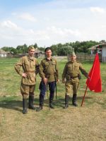 Представители духовно-патриотического центра почтили память советских солдат