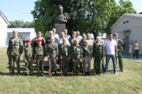 Праздничное построение в подшефной воинской части