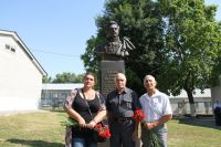 Праздничное построение в подшефной воинской части