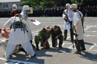 Праздничное построение в подшефной воинской части