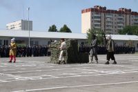 Праздничное построение в подшефной воинской части