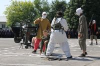 Праздничное построение в подшефной воинской части