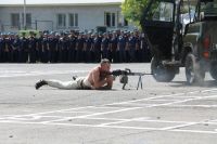 Праздничное построение в подшефной воинской части