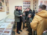 Поездка в военную часть