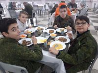 Поездка в военную часть