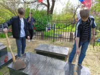 Захоронение бойцов корпуса Дмитрия Пескова