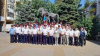 Возложение цветов к памятнику Атамана Платова