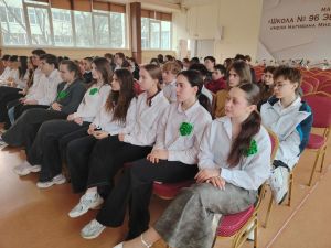 Урок мужества для учеников школы 96