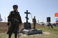 Открытие памятников