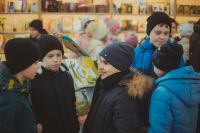 Артем Панфилов и флорист международного класса Валерия Букина провели экскурсию для школьников 4а класса школы №15
