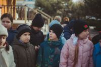 Артем Панфилов и флорист международного класса Валерия Букина провели экскурсию для школьников 4а класса школы №15