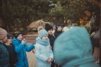 Артем Панфилов и флорист международного класса Валерия Букина провели экскурсию для школьников 4а класса школы №15