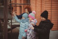 Артем Панфилов и флорист международного класса Валерия Букина провели экскурсию для школьников 4а класса школы №15