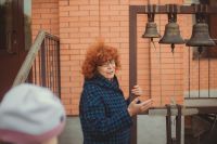 Артем Панфилов и флорист международного класса Валерия Букина провели экскурсию для школьников 4а класса школы №15