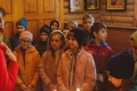 Ребята из 4В класса 86-й школы на экскурсии по нашему приходу