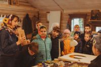 Ребята из 4В класса 86-й школы на экскурсии по нашему приходу