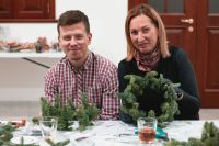 Мастер-класс по созданию венцов из хвои