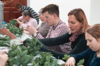 Мастер-класс по созданию венцов из хвои