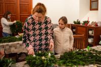 Рождественские венки из хвои