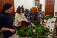 Рождественские венки из хвои