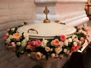 Украшение живыми цветами Украшение живыми цветами