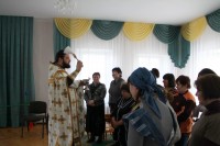 Протоиерей Валерий Волощук совершил чин освящения специального коррекционного детского дома «Аревик» для детей с отклонениями в развитии в п. Чалтырь