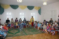 Сестры храма святого мученика Иоанна Воина посетили детский дом для детей с отклонениями в развитии 