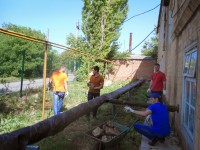 Сестры  милосердия и прихожане прихода Святого Георгия Победоносца поучаствовали в субботнике на территории  коррекционного детского  дома 