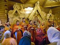 В день Святого Великомученика Георгия Победоносца наш приход отметил свой двенадцатый престольный праздник.