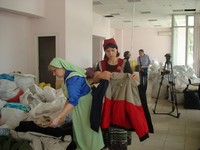 Помощь беженцам