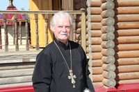 Отец Валентин