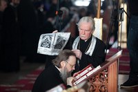 Отец Валентин