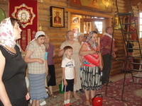 Генеральная уборка перед престольным праздником