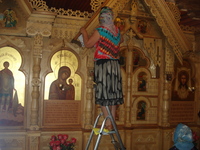 Генеральная уборка перед престольным праздником