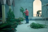 Подготовка храма к празднику