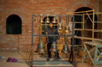 Подготовка храма к празднику