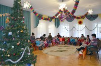 Рождественские подарки детям