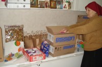 Рождественские подарки детям