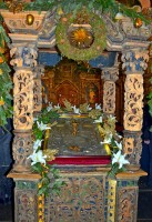 Украшение храма